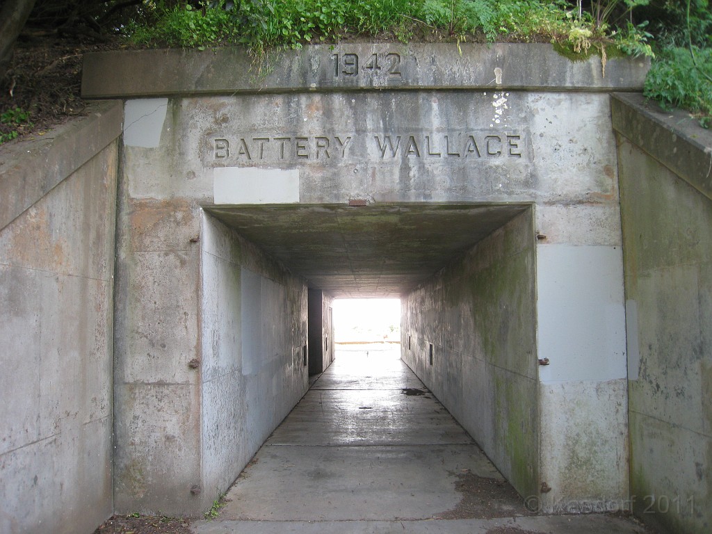 2011 Bay 2 Breakers Friday 0865.JPG - I was able to participate in the 100th annual running of the Bay to Breakers 12K race in San Francisco California. A weekend for sightseeing and racing.